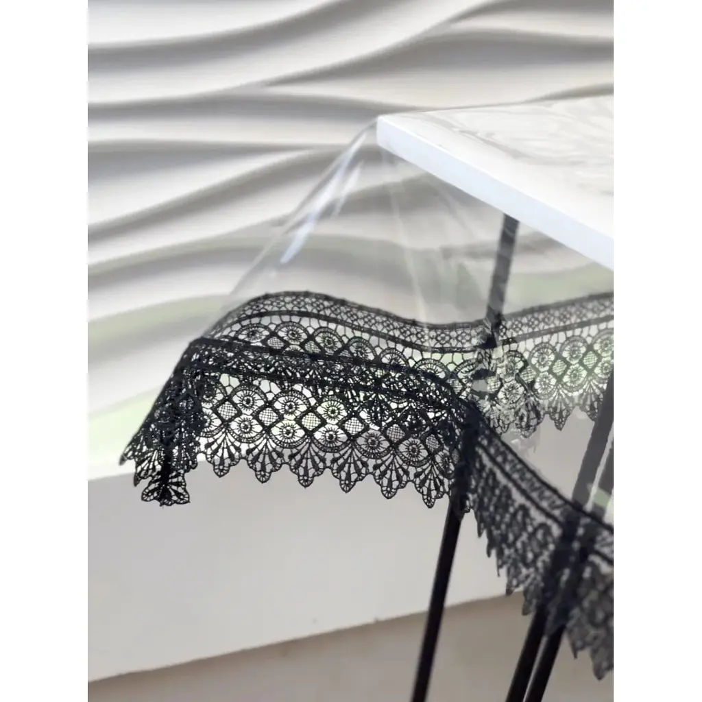 Силиконовая скатерть с черным кружевом 7 см 310х160 см - фото 1