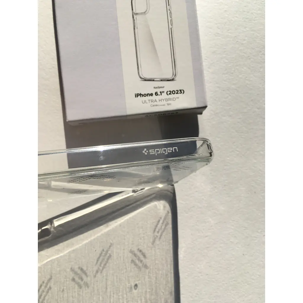 Протиударний прозорий чохол Spigen Ultra Hybrid  для iPhone 15 Crystal Clear ACS06793 - фото 6