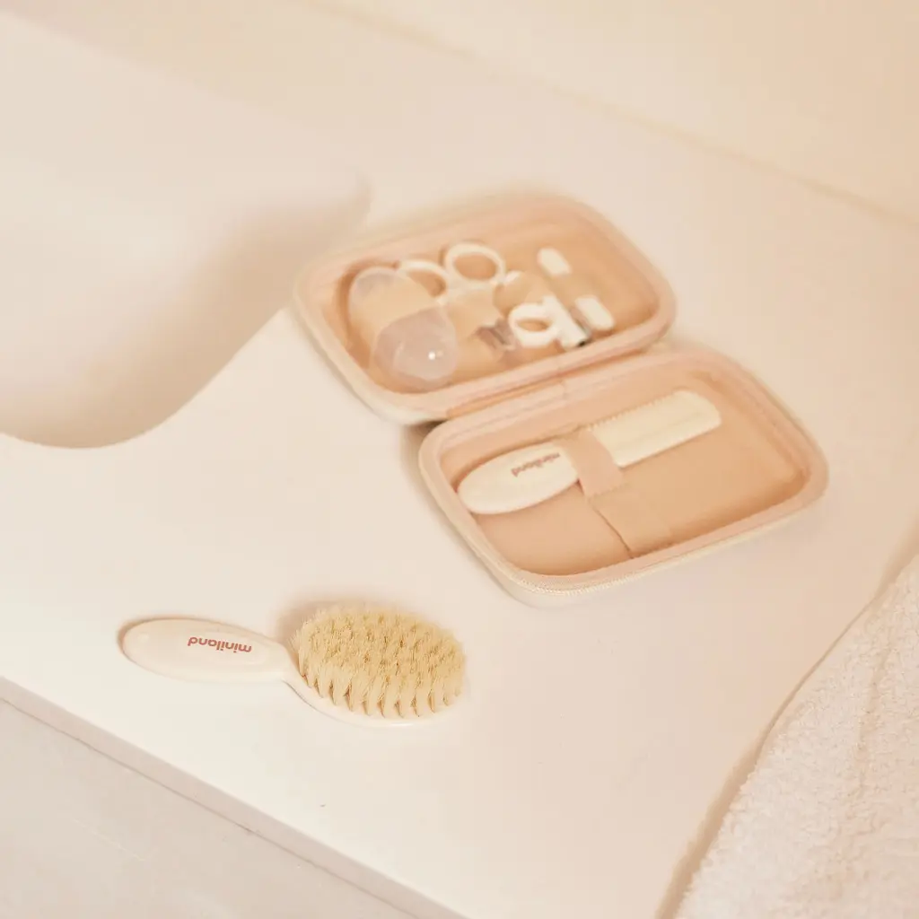 Набір для догляду за малюком Miniland Baby Kit Valencia (89584) - фото 5