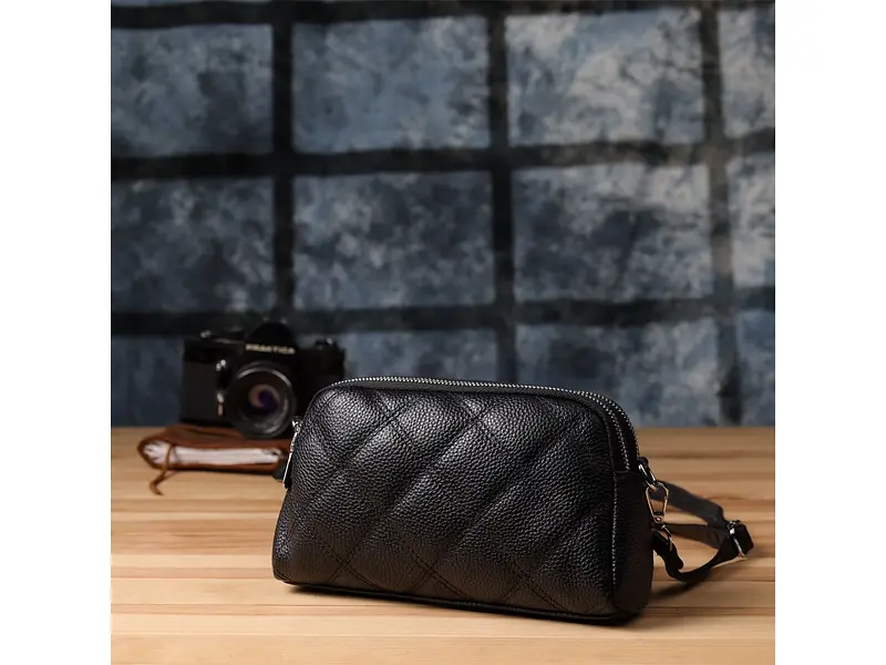 Жіноча сумка прошита ромбами з натуральної шкіри Vintage 23×14×7 см sum0027520 - фото 9