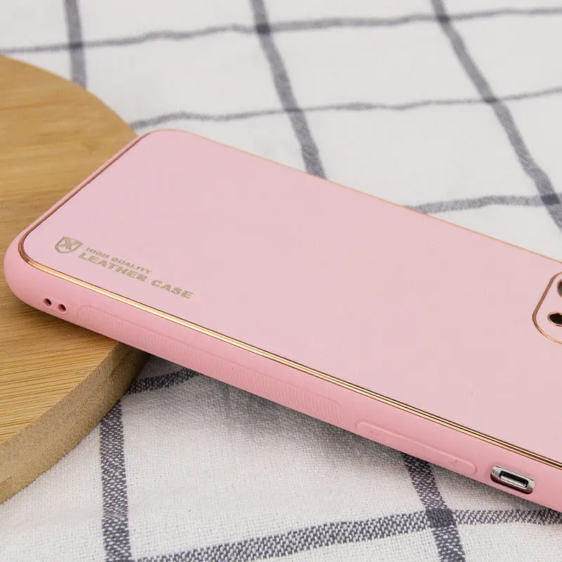 Шкіряний чохол Xshield для Apple iPhone 12 (6.1) Рожевий / Pink - фото 3