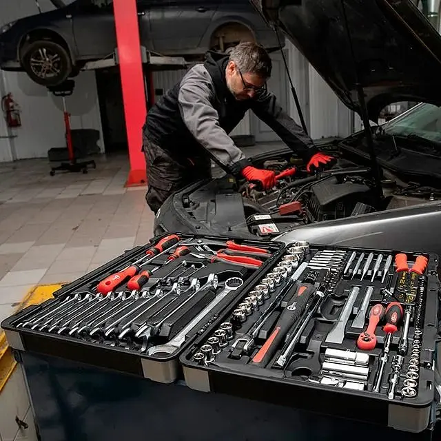 Набір інструментів Intertool ET-7145 145шт [98829] - фото 18