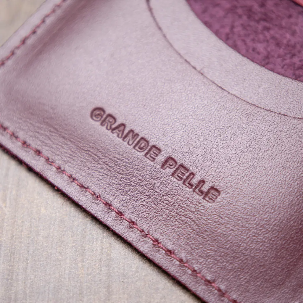 Шкіряна обкладинка для документів GRANDE PELLE 10х8х1 см acs0018513 - фото 9