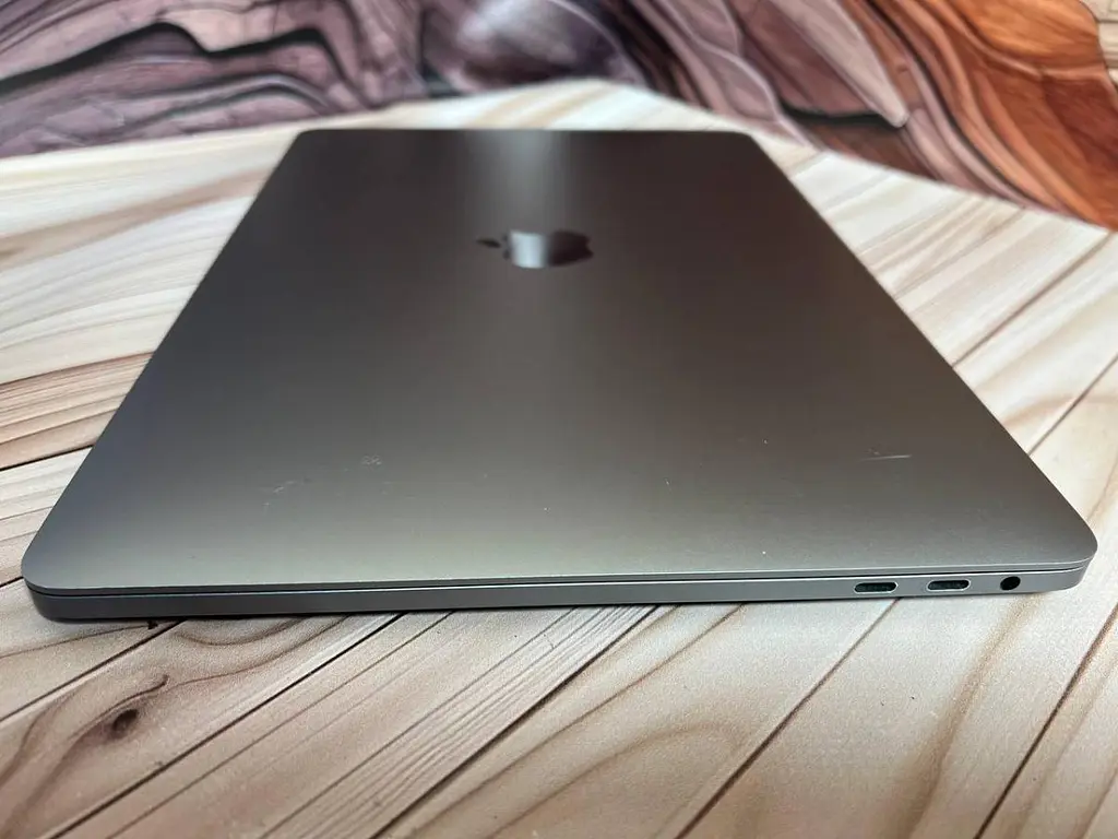 Ноутбук Apple MacBook Pro 13" A1989 i7-8559U/16/500 (C02XJ0SZJHD2) Б/в - фото 5