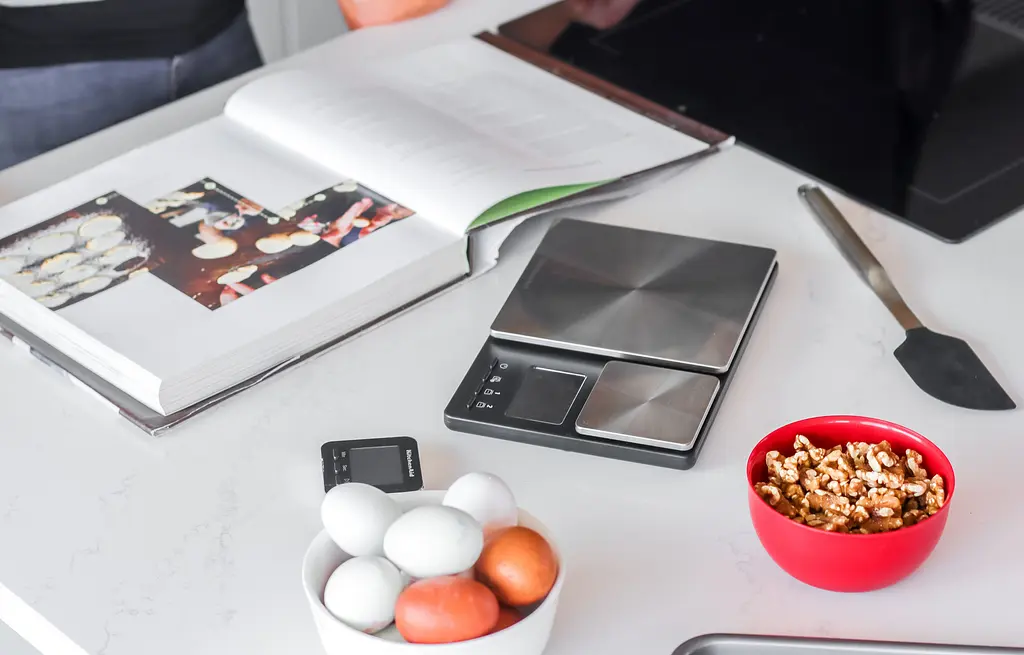 Весы кухонные KitchenAid Measuring с двойной платформой серебряные (KQ909G) - фото 7