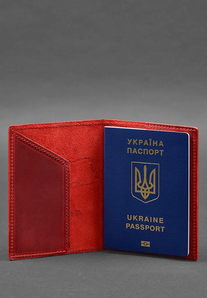 Шкіряна обкладинка для паспорта з мапою України корал Crazy Horse - фото 3