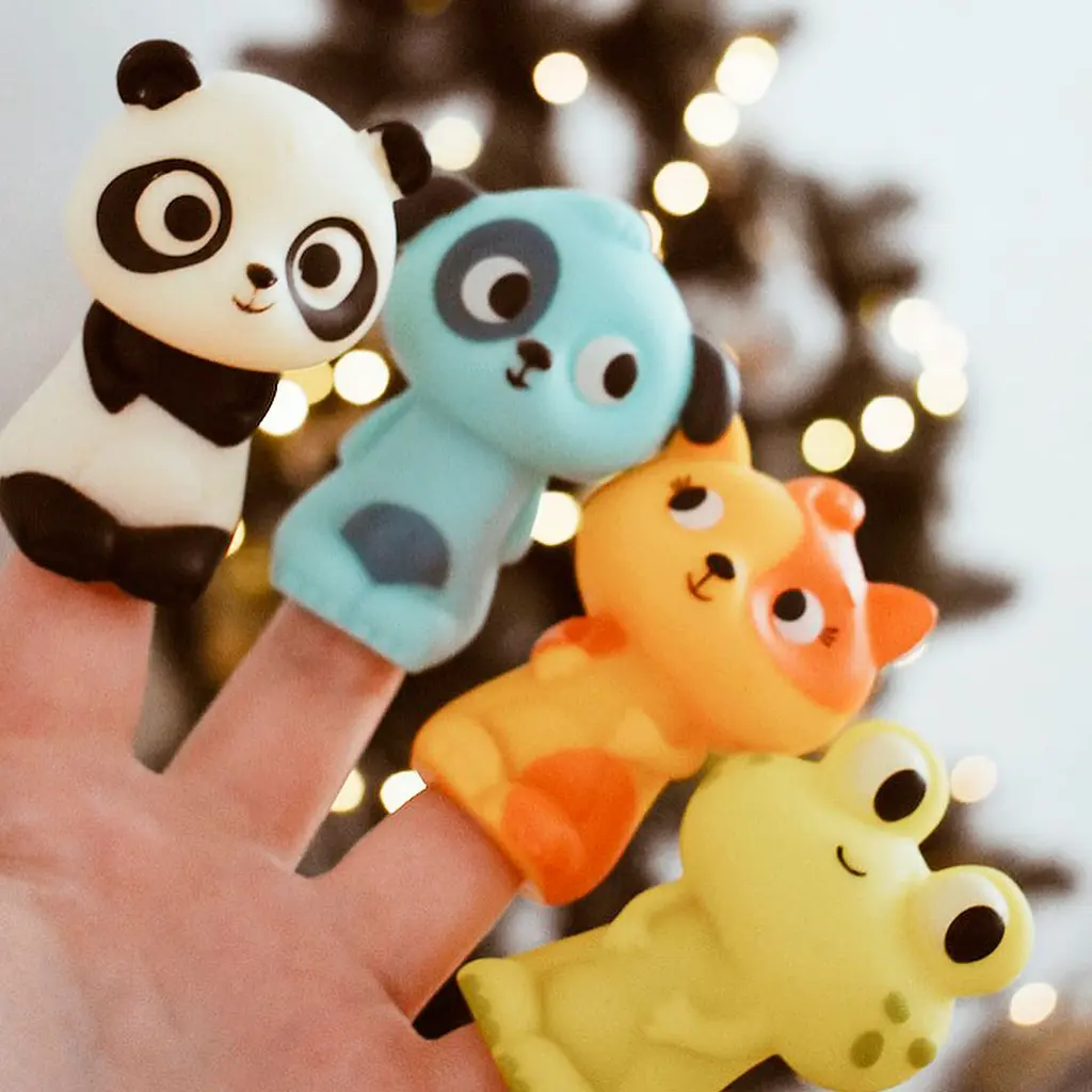 Набір ляльок для пальчикового театру Battat Весела компанія (BX1739Z) - фото 4