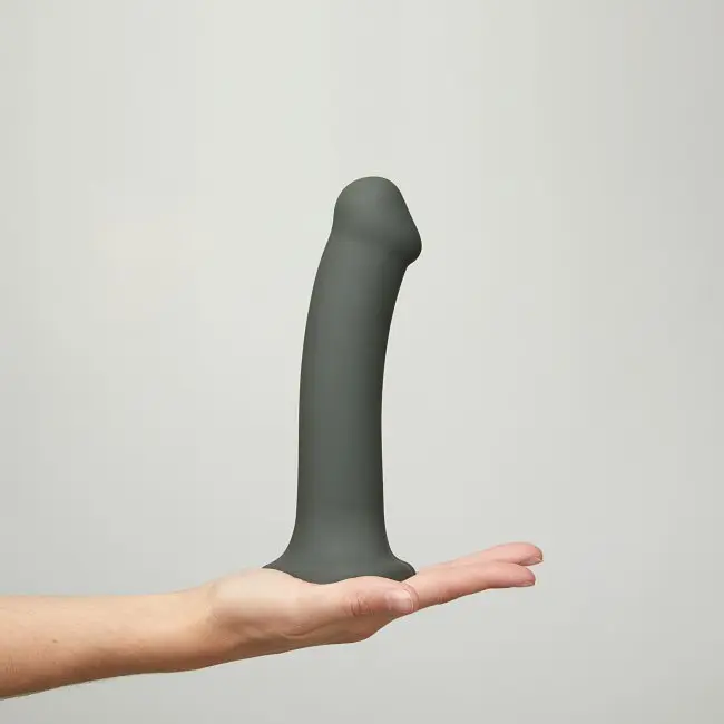 Фалоімітатор Strap-On-Me Dual Density Bendable XL 20 см (сірий) - фото 9
