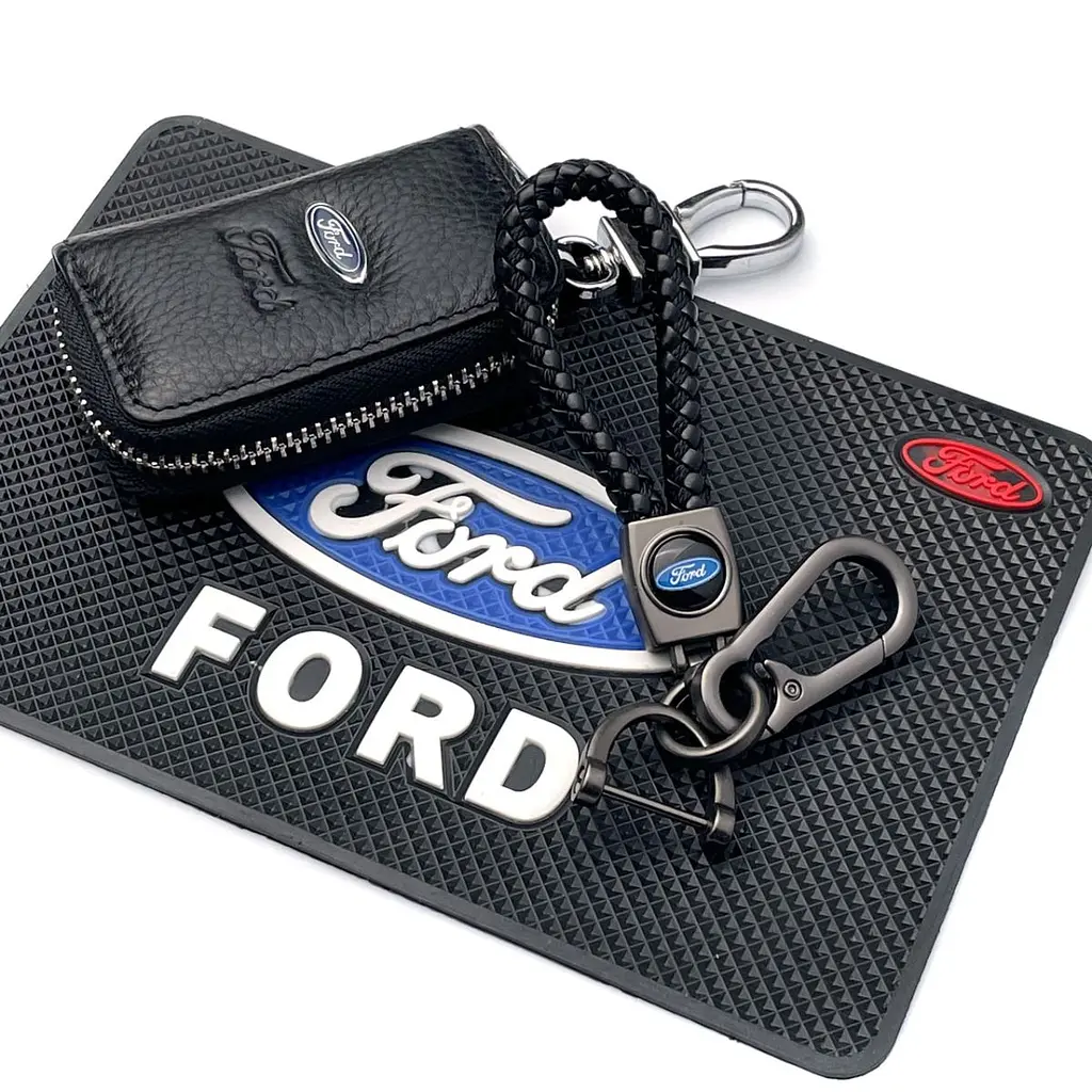 Подарунковий набір №55 для Ford / килимок панелі / брелок з карабіном / чохол із тисненої шкіри - фото 4