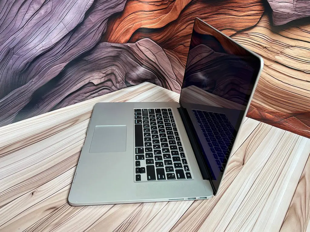 Б/в Ноутбук Apple MacBook Pro 15" 2015 A1398 i7-4770HQ/16/256 (C02WM3AGG8WN) - фото 3