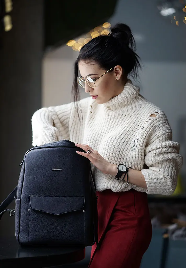 Кожаный женский городской рюкзак на молнии Cooper темно-синий - фото 2