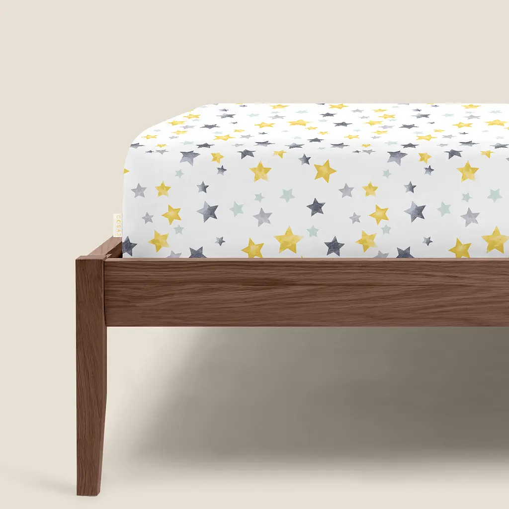 Простынь Cosas на резинке в детскую кроватку 70х140 starfall cs3, желтый (StarfallGreyYellow_70x140x12) - фото 4