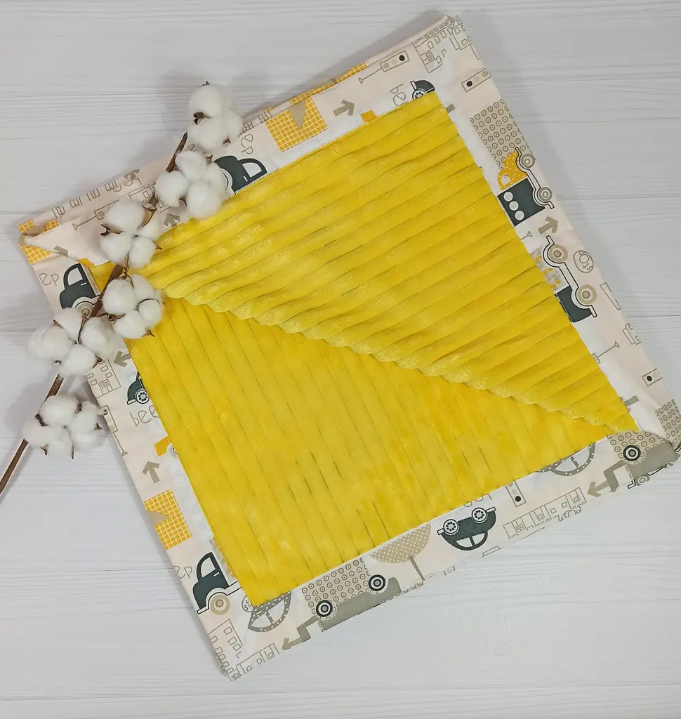 Плед дитячий плюшовий 97х97 a.l.babybox Машинки в місті Жовті