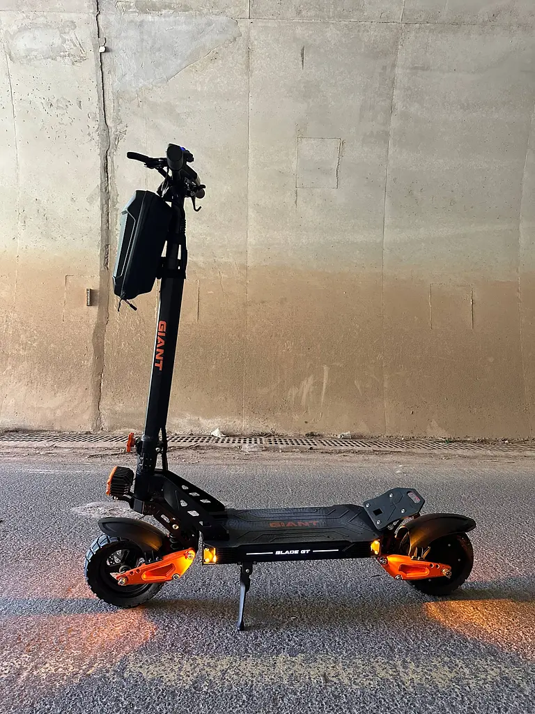 Электросамокат GIANT Blade GT Pro Sport (1600W, 48V 26Ah)  - фото 8