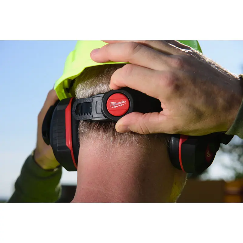 Каска захисна BOLT100 Milwaukee Hi-Vis не вентильована жовта - фото 3