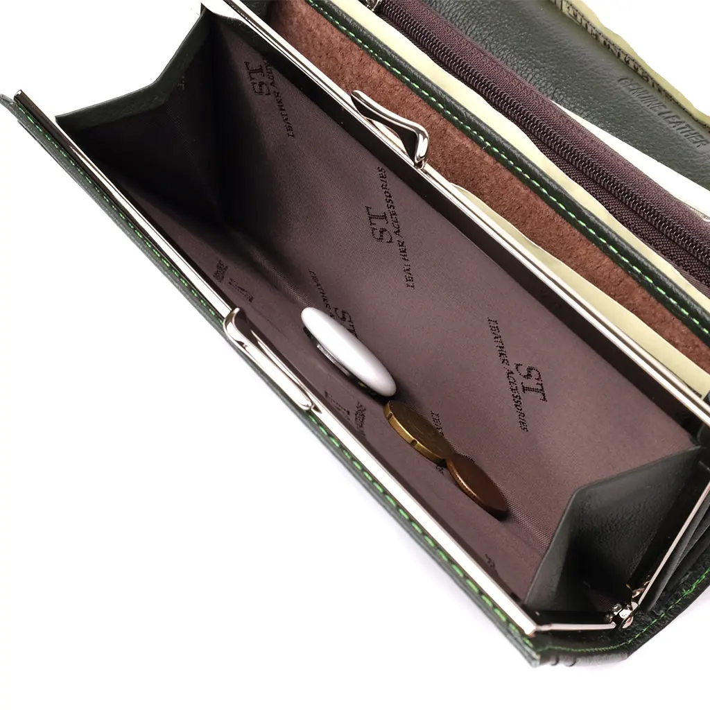 Кошелек в два сложения из натуральной кожи ST Leather 19х9х3 см acs0029693 - фото 9
