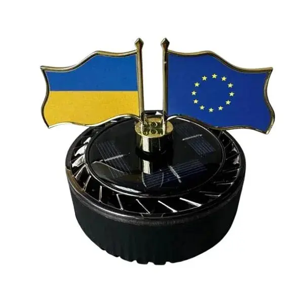 Автомобільний ароматизатор-дифузор “Прапори” на сонячній батареї - фото 2