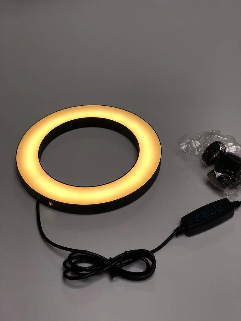 Светодиодная кольцевая LED лампа 26 см с ручкой для телефона - фото 2