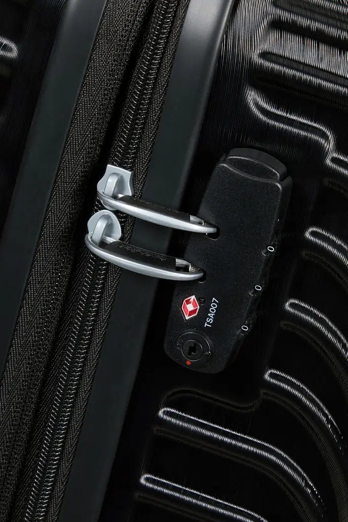 Валіза American Tourister MICKEY CLOUDS MICKEY TRUE BLACK 76x52x27(30) 76 См 59C*09003 - фото 3