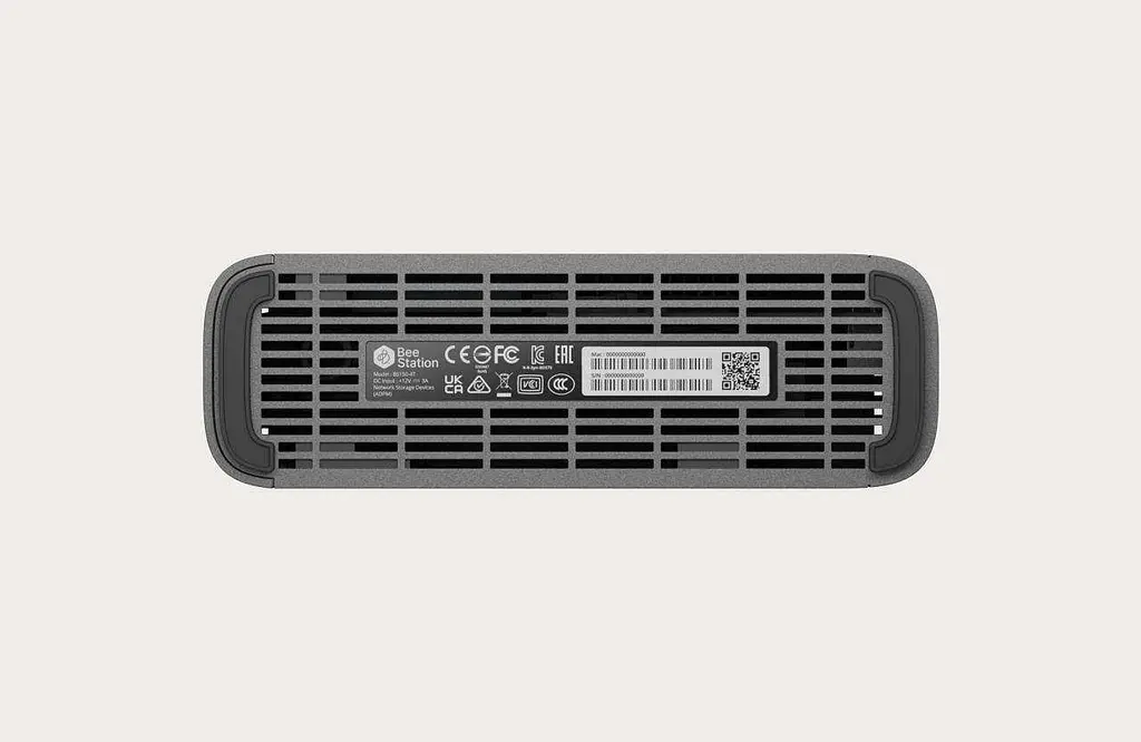 Сетевой накопитель Synology BeeStation Plus (BST170-8T) - фото 5