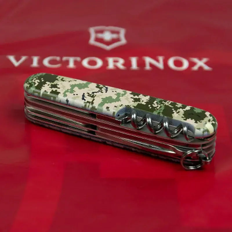Ніж Victorinox Huntsman Army 91 мм Піксель + Лого (1.3713.3_W3941p) - фото 4