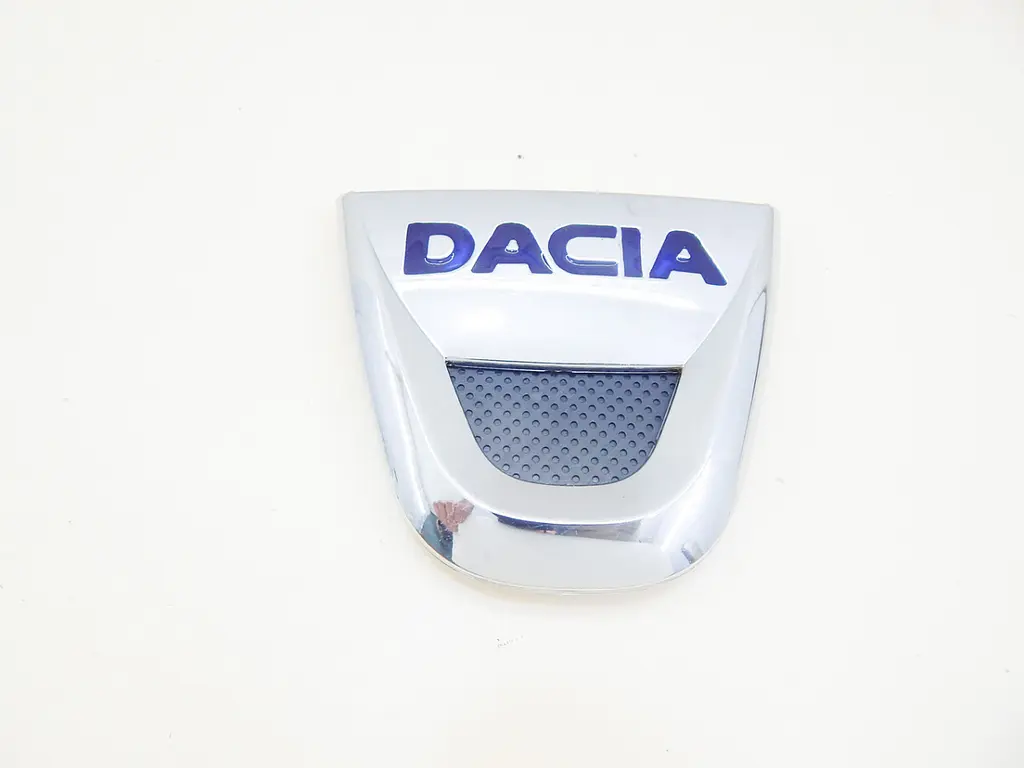 Емблема Dacia (Хром) 137х120 мм (на вусиках) 628900768R - фото 3