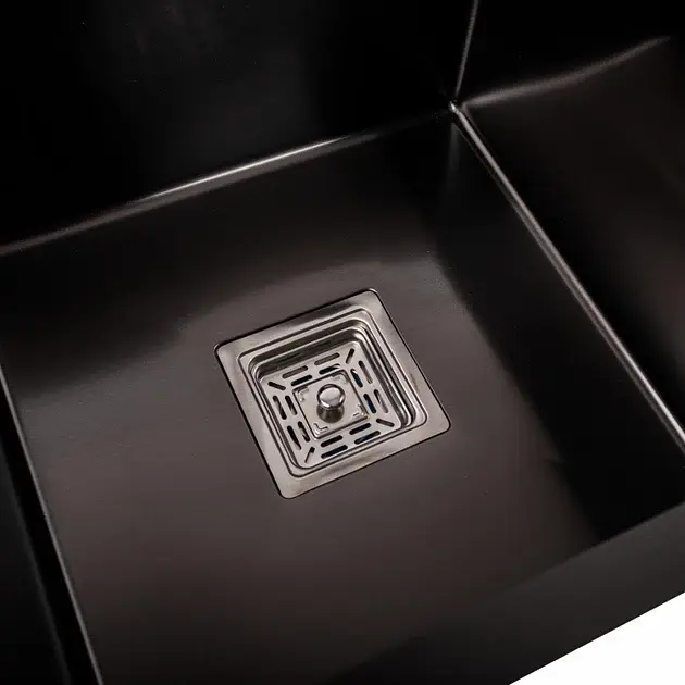 Кухонна мийка Platinum Handmade PVD HDB з нержавіючої сталі 3.0 мм квадратний сифон 78x43x23 см чорна - фото 5