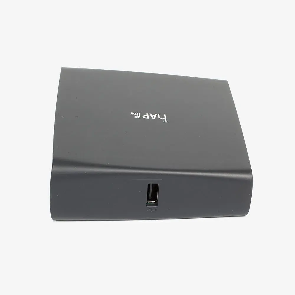 Беспроводной маршрутизатор (роутер) Mikrotik hAP ac lite tower (RB952Ui-5ac2nD-TC) - фото 4