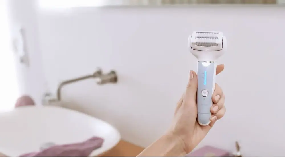 Епілятор Panasonic пінцетний, акумуляторний , пінцет.-60, волог.+сух., насадок-8, футляр, голубий-білий - фото 7