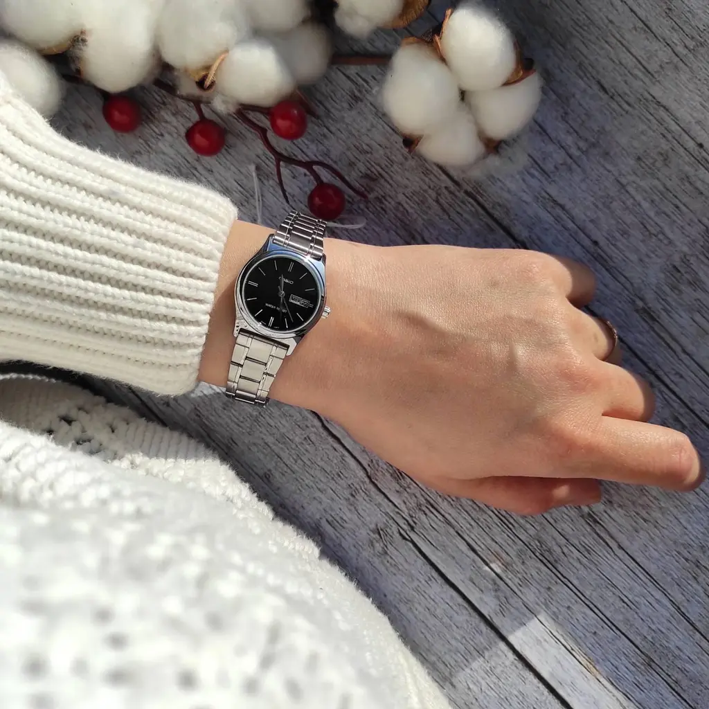Годинник Casio LTP-V006D-1B2 - фото 3