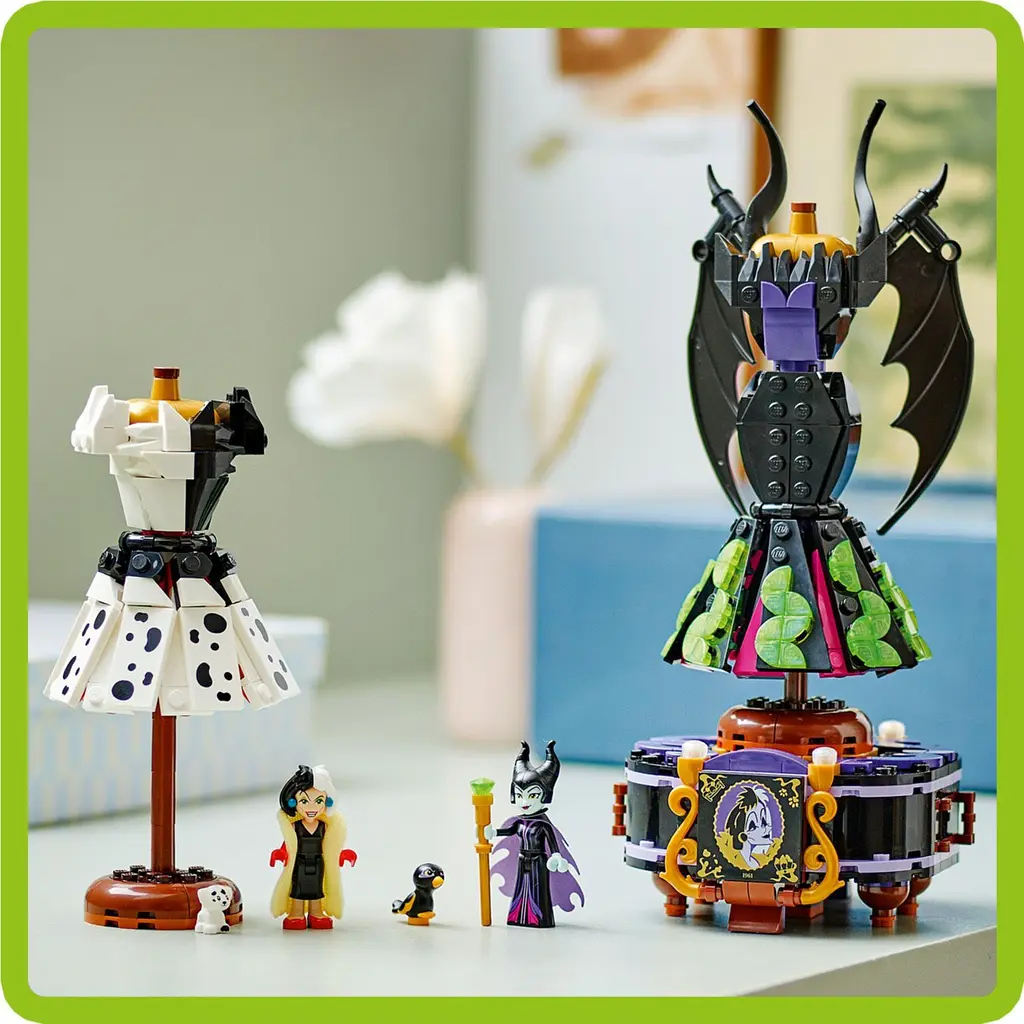 Конструктор LEGO Disney Платья Малефисенты и Лютеллы де Виль 524 деталей (43262) - фото 5