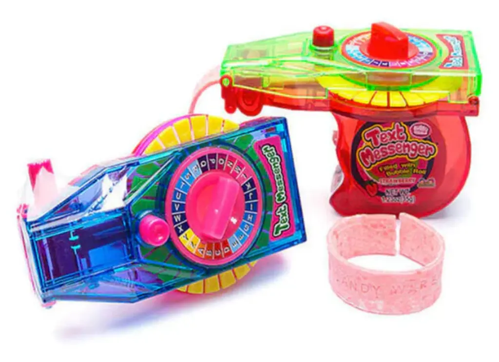 Жувальна гумка з диспенсером Bubble Mania Text Messenger Bubble Gum 35г - фото 3