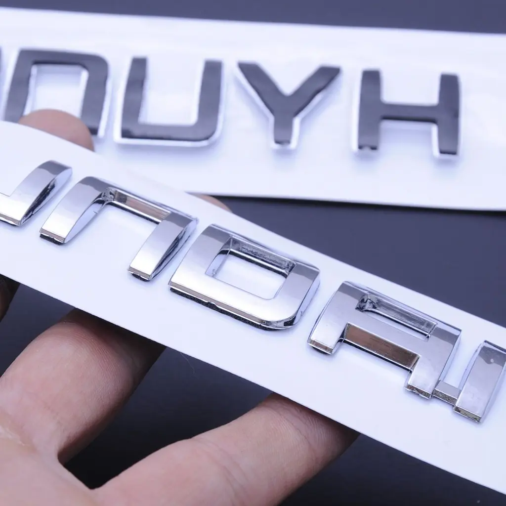 Емблема напис Hyundai роздільний напис скотч 3M 160 x 25 мм - фото 2