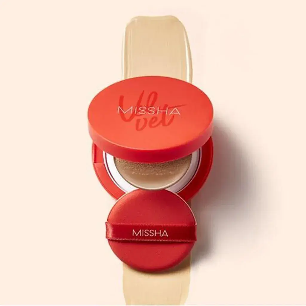 Тональный кушон для лица Missha Velvet Finish Cushion SPF 50+/PA+++ тон 21 (Light Beige) 15 мл - фото 5