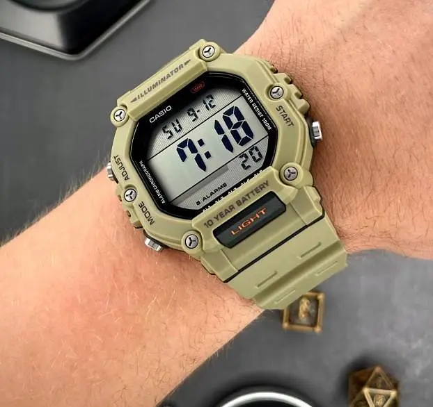 Годинник Casio AE-1600H-5A - фото 2
