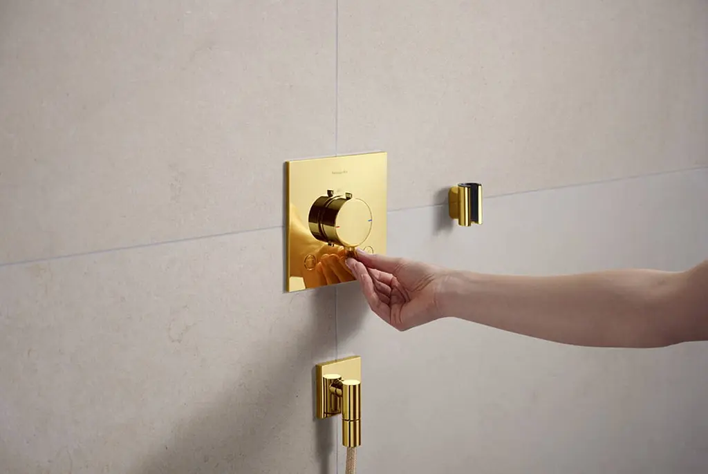 Тримач для душу Hansgrohe Porter Fine polished gold optic 28885990 - фото 3