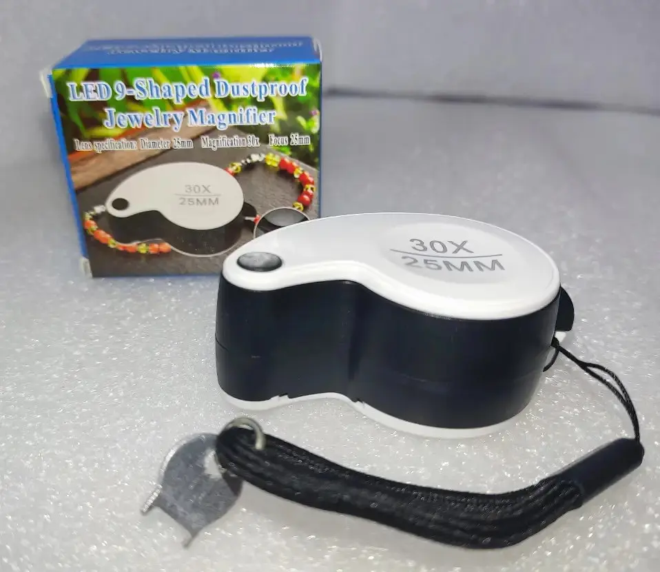 Лупа ювелірна NO 92530 30-кратна складна з підсвіткою діаметр 25 мм - фото 6