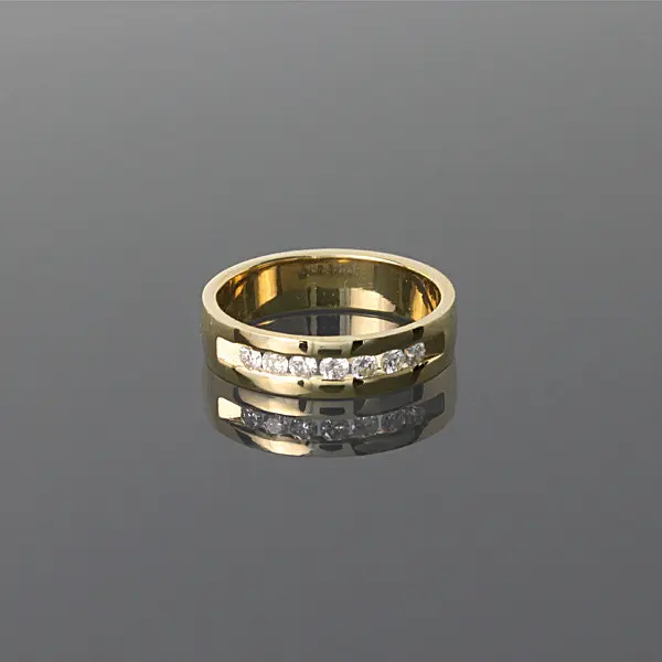 Обручальне кільце з жовтого золота з фіанітами 22 OK-0004