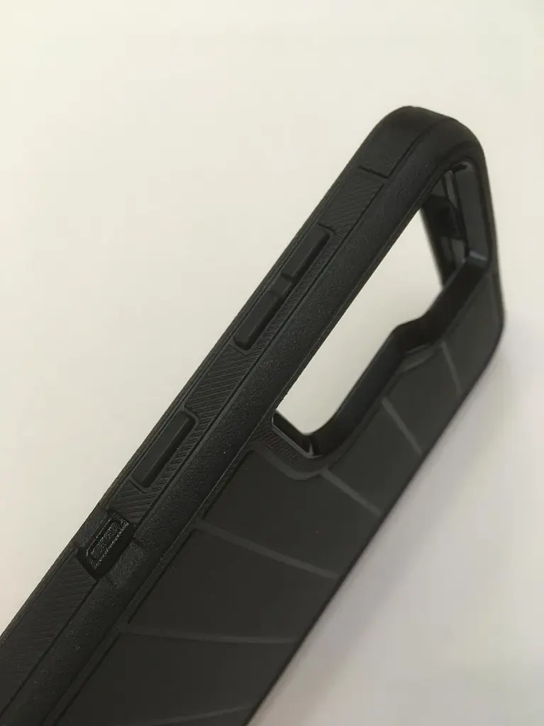 Чохол протиударний із кліпсою-підставкою OtterBox Defender Series Pro 77-81265 для Samsung Galaxy S21 (6.2") Black - фото 4