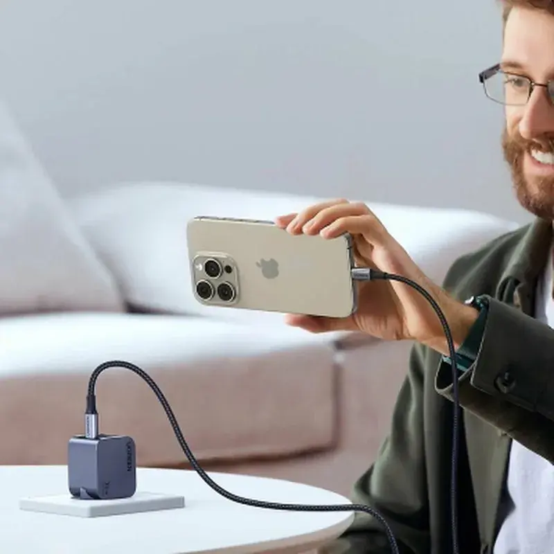 Зарядний пристрій Ugreen USB-C PD30W GaN X703 gray (35006) - фото 12