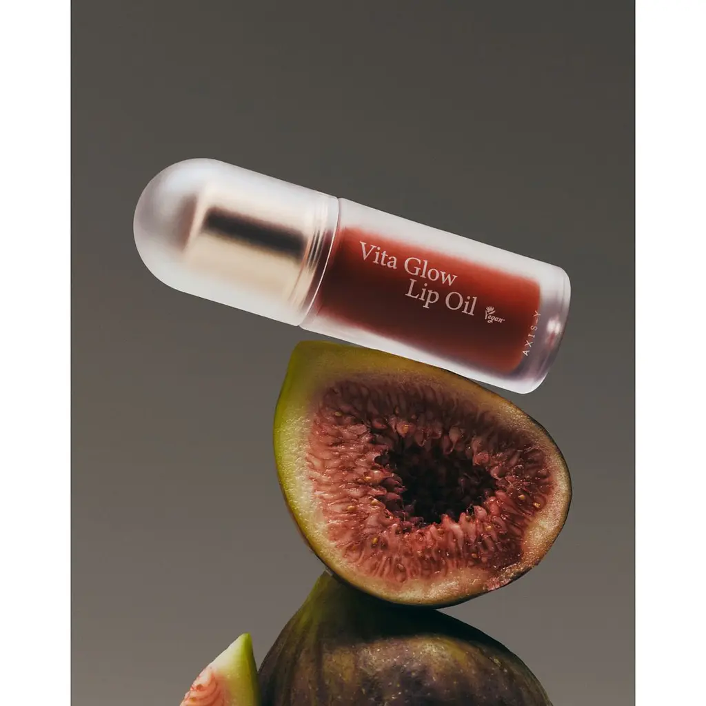 Глянцева олія-тінт для губ AXIS-Y Vita Glow Lip Oil Cozy Fig 4.5 г - фото 2