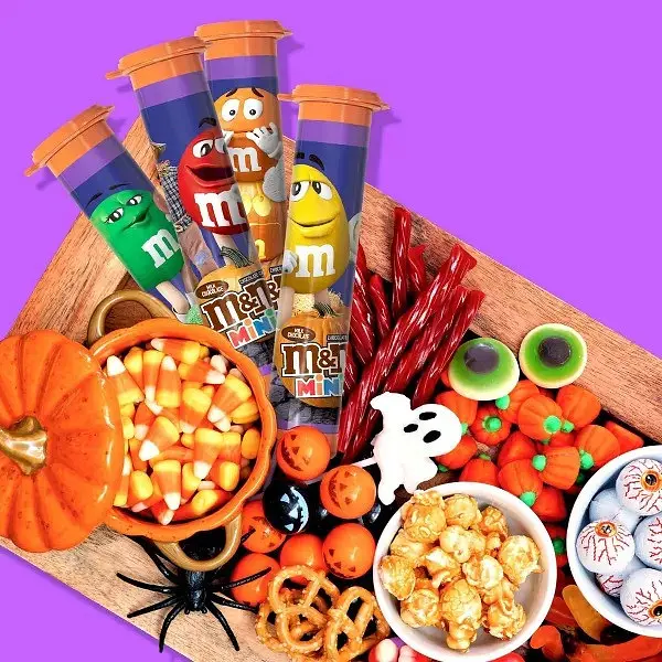 Драже M&M's Minis Halloween Milk Chocolate Minitube 50.2 g - фото 8