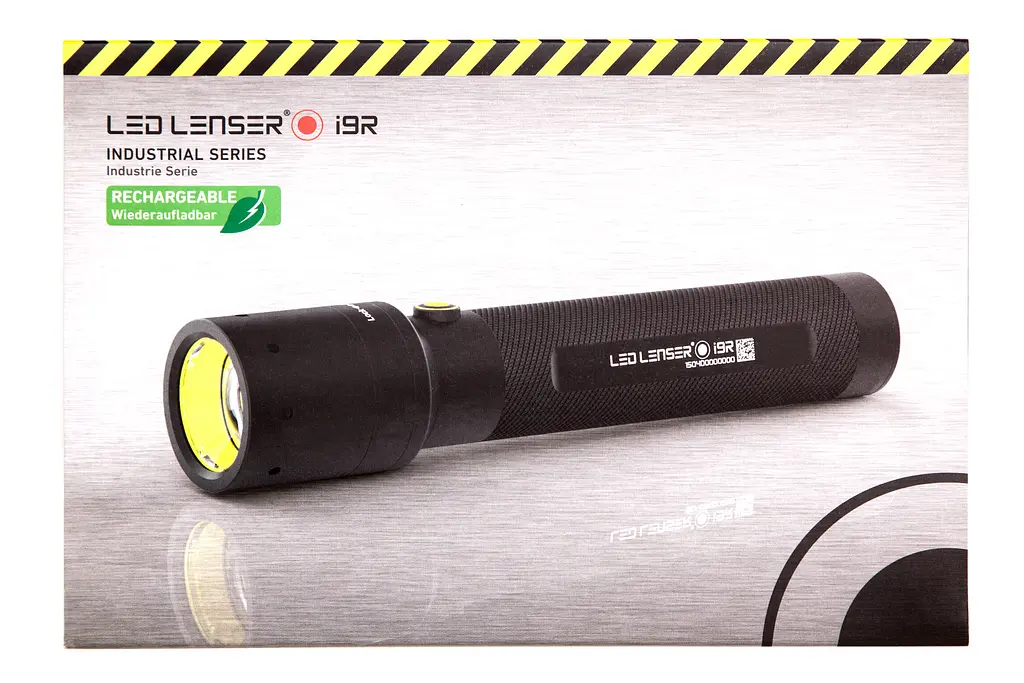 Фонарь Ledlenser I9R заряжается - фото 7