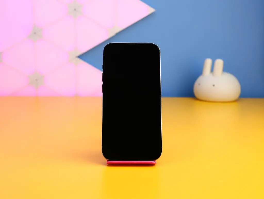Смартфон Apple iPhone 14 Pro 128 ГБ темно-фіолетовий (MQ0G3) б/в [174174] - фото 4