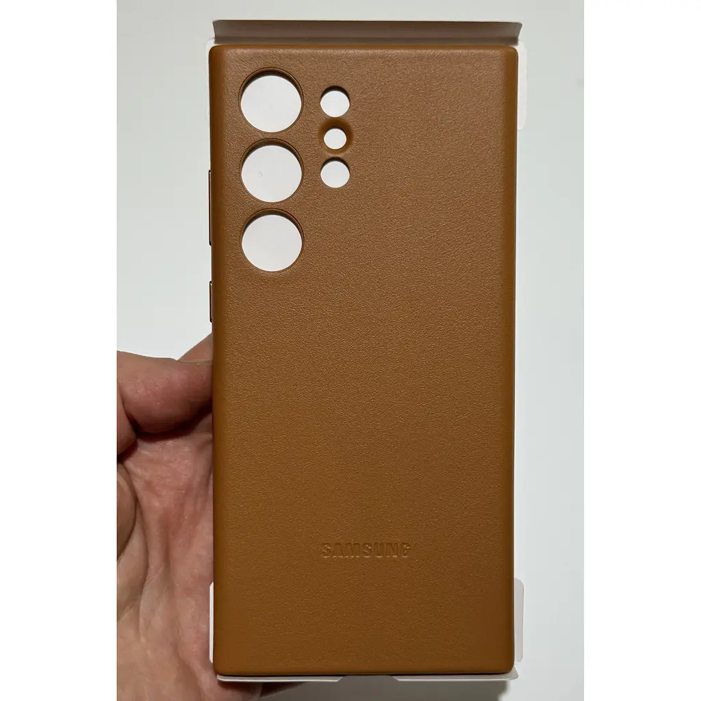 Оригинальный кожаный чехол Samsung Leather Case Cover для Samsung Galaxy S23 Ultra (S918) Camel EF-VS918LAEGRU - фото 5