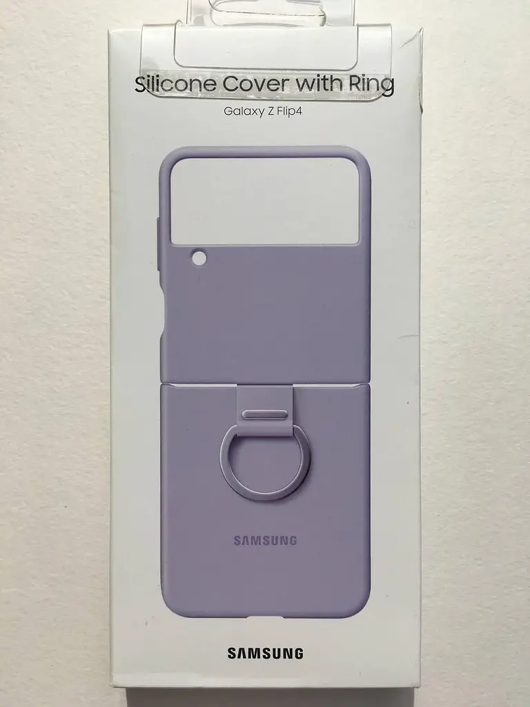 Оригінальний силіконовий чохол Silicone Cover with Ring Samsung Galaxy Flip4 Bora Purple (EF-PF721TVEGUA) - фото 2