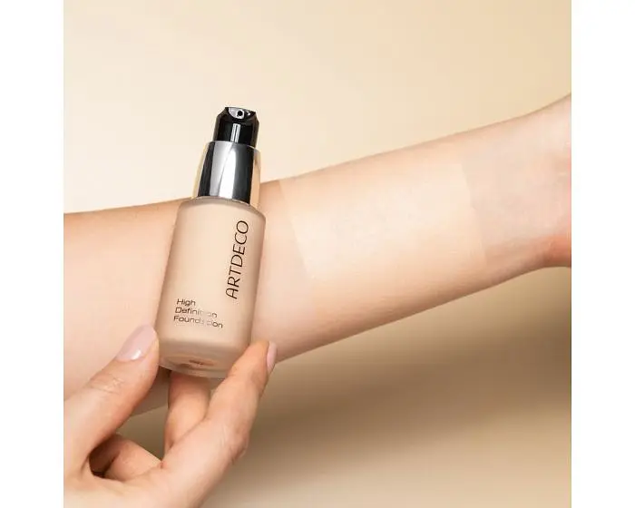 Тональний крем для обличчя Artdeco High Definition Foundation, відтінок 06 (Light Ivory), 30 мл (397151) - фото 3