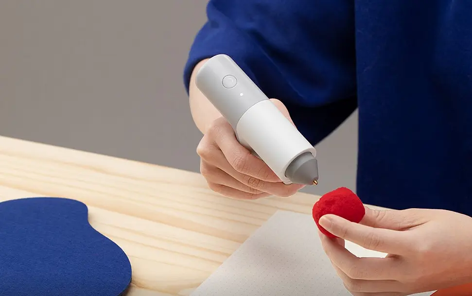 Клейовий пістолет Xiaomi HOTO Lithium Battery Glue Gun White (QWRJQ001) [73683] - фото 5