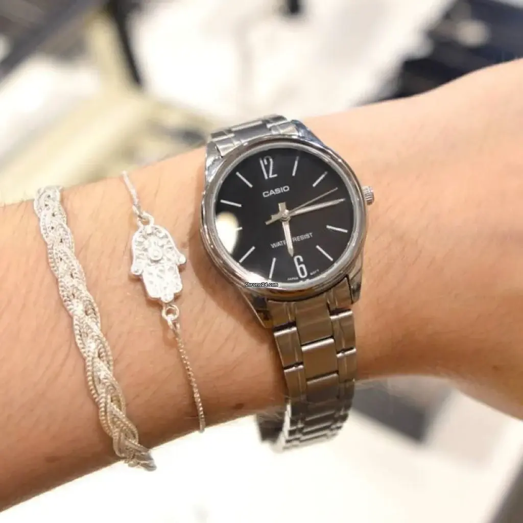 Годинник жіночий Casio LTP-V005D-1BUDF - фото 3