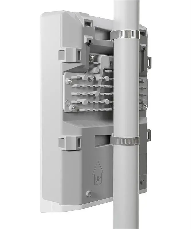 Комутатор MikroTik CRS318-16P-2S+OUT outdoor - фото 3
